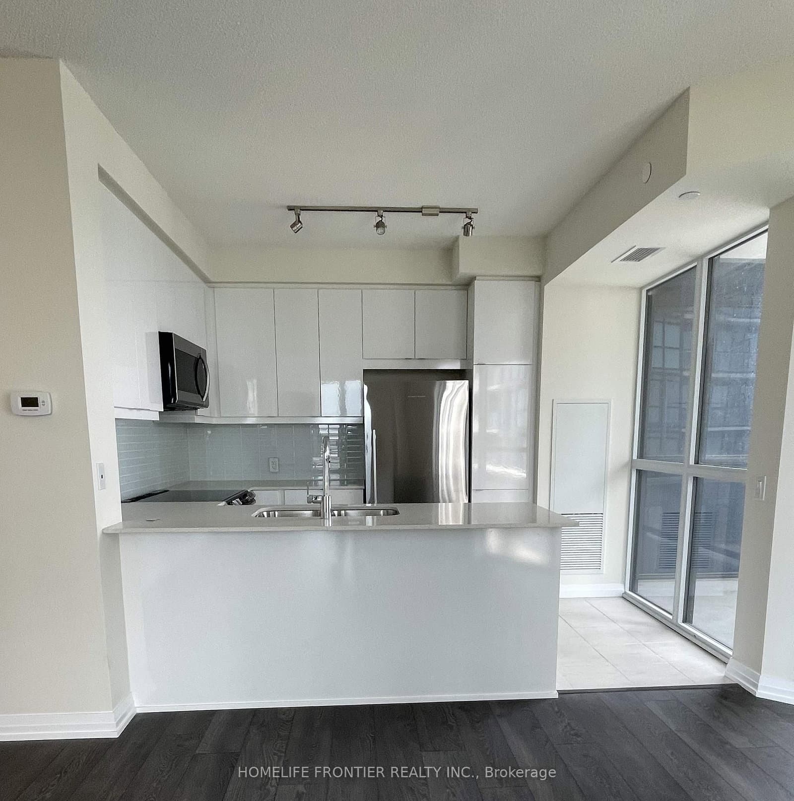 50 S Thomas Riley Road SE, Unit 517 thumbnail 3