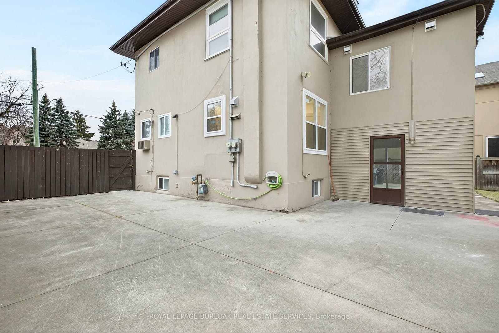 1012 North Shore Boulevard E thumbnail 38