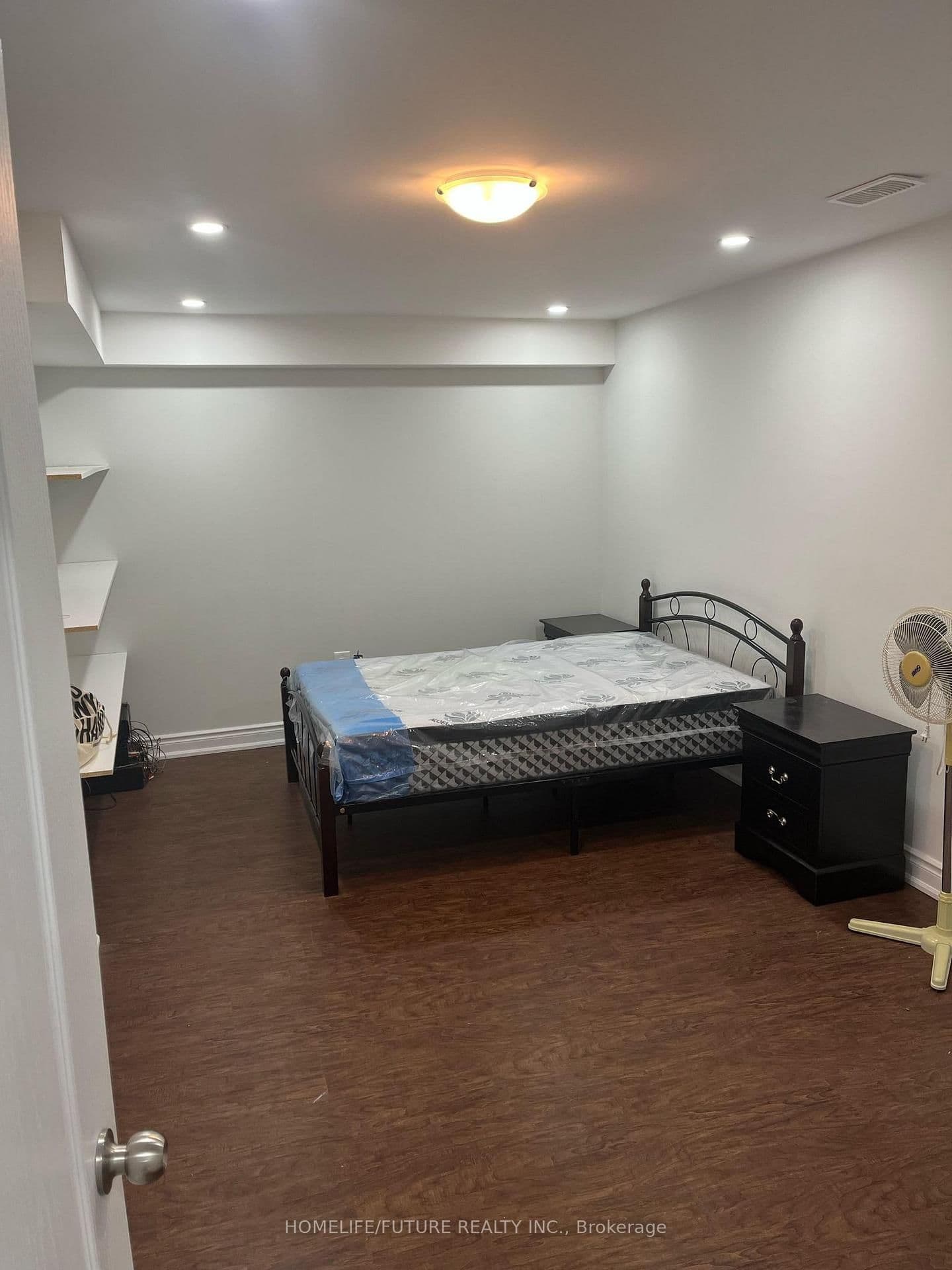 18 Allness Road, Unit Bsmt thumbnail 6
