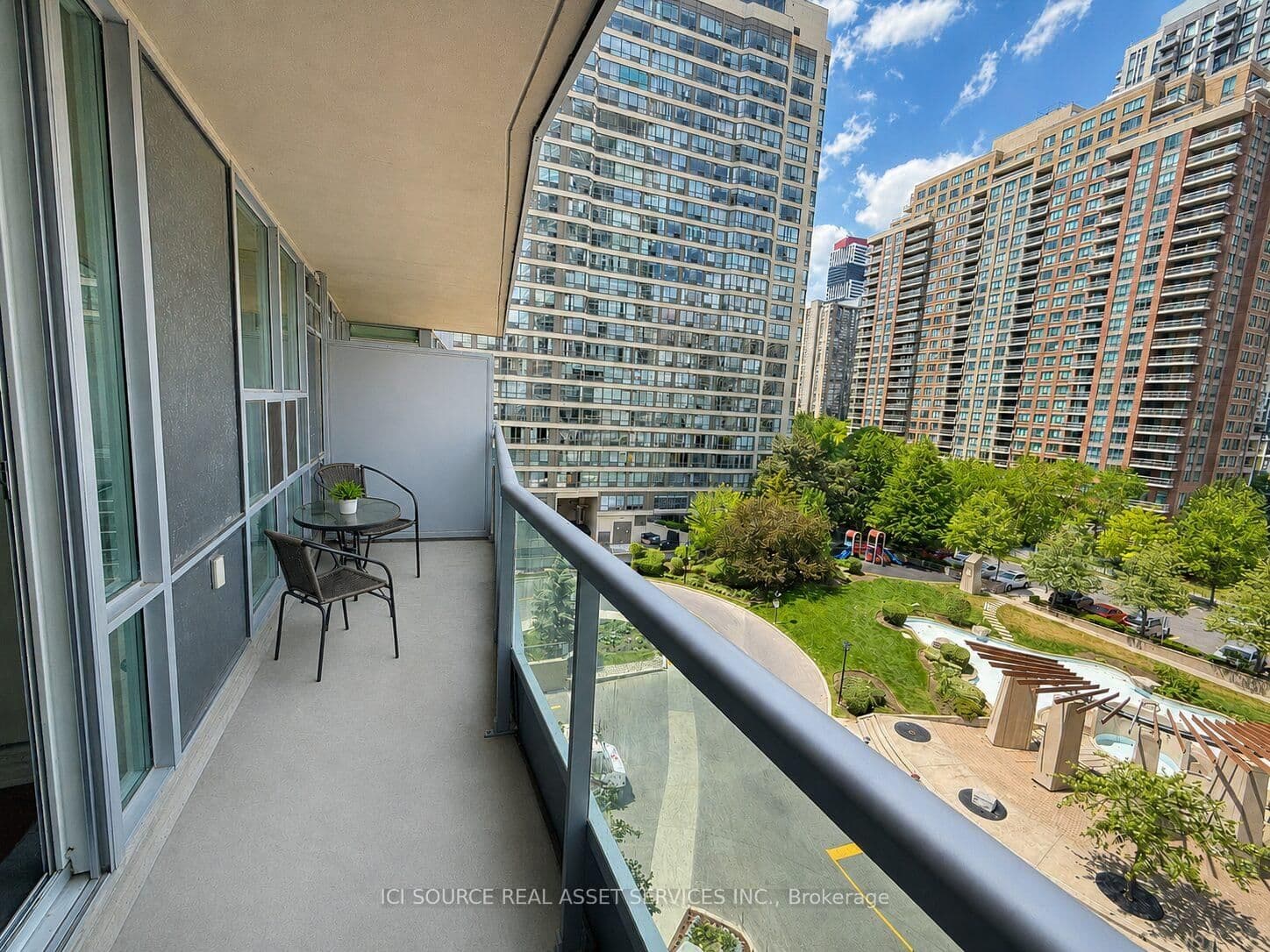 33 Elm Drive W, Unit 607 thumbnail 10