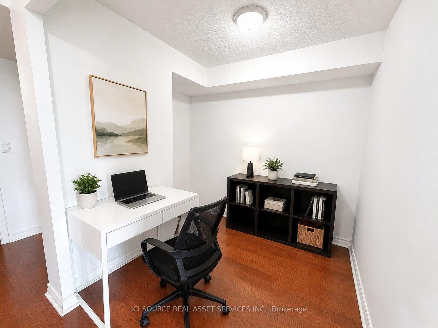 33 Elm Drive W, Unit 607 thumbnail 3