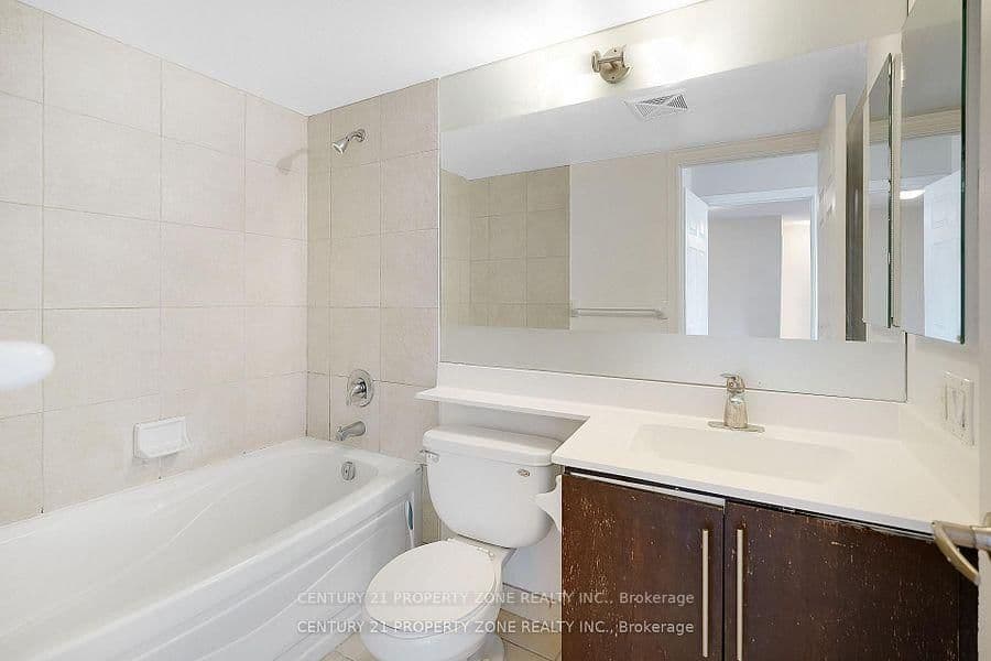 310 Burnhamthorpe Road W, Unit 1703 thumbnail 19