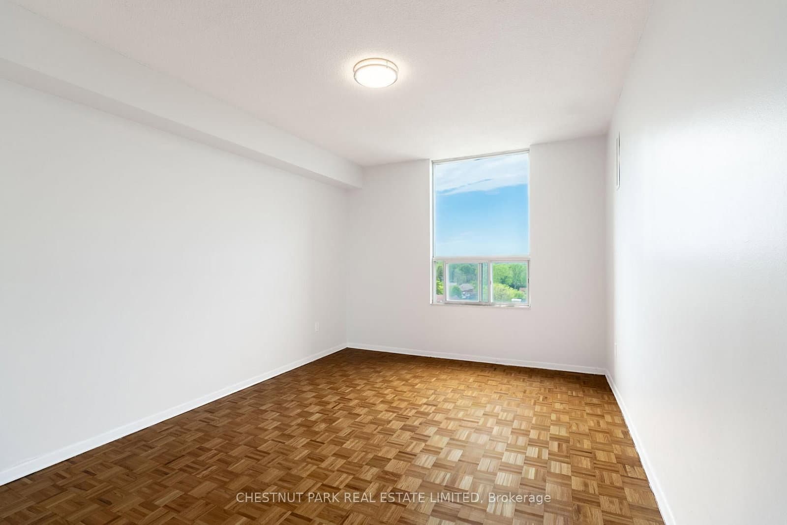 150 Lakeshore Road W, Unit 1412 thumbnail 26