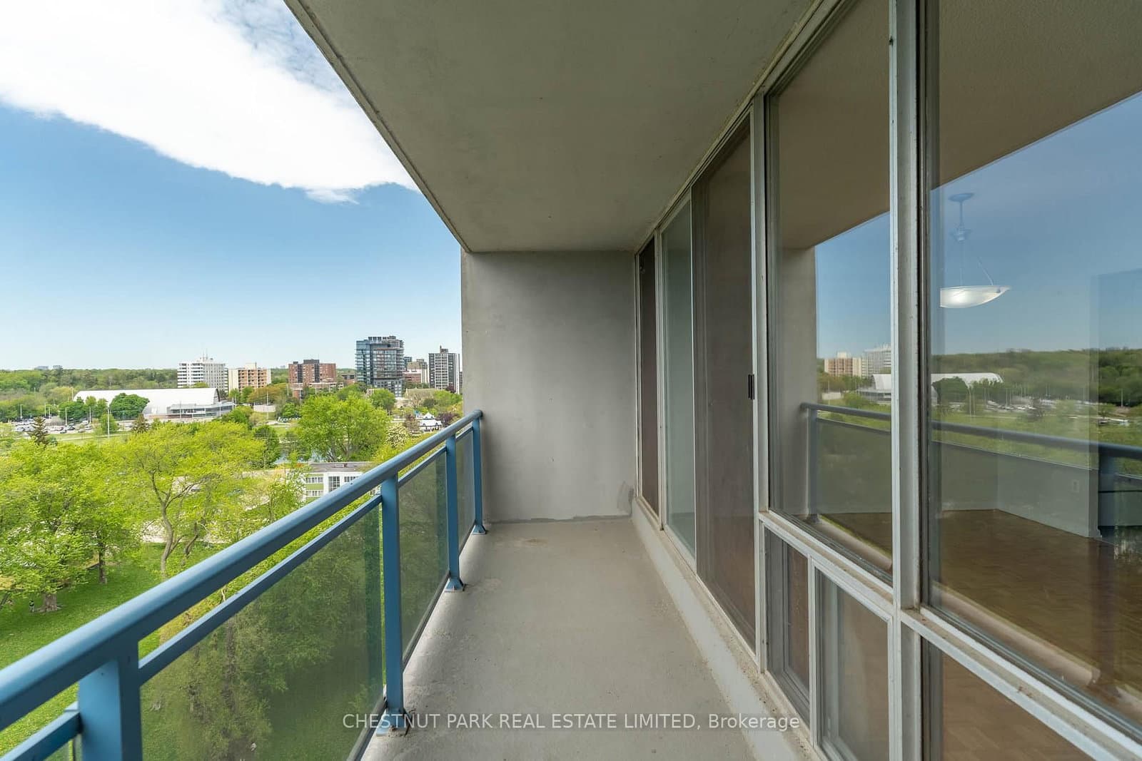 150 Lakeshore Road W, Unit 1412 thumbnail 30