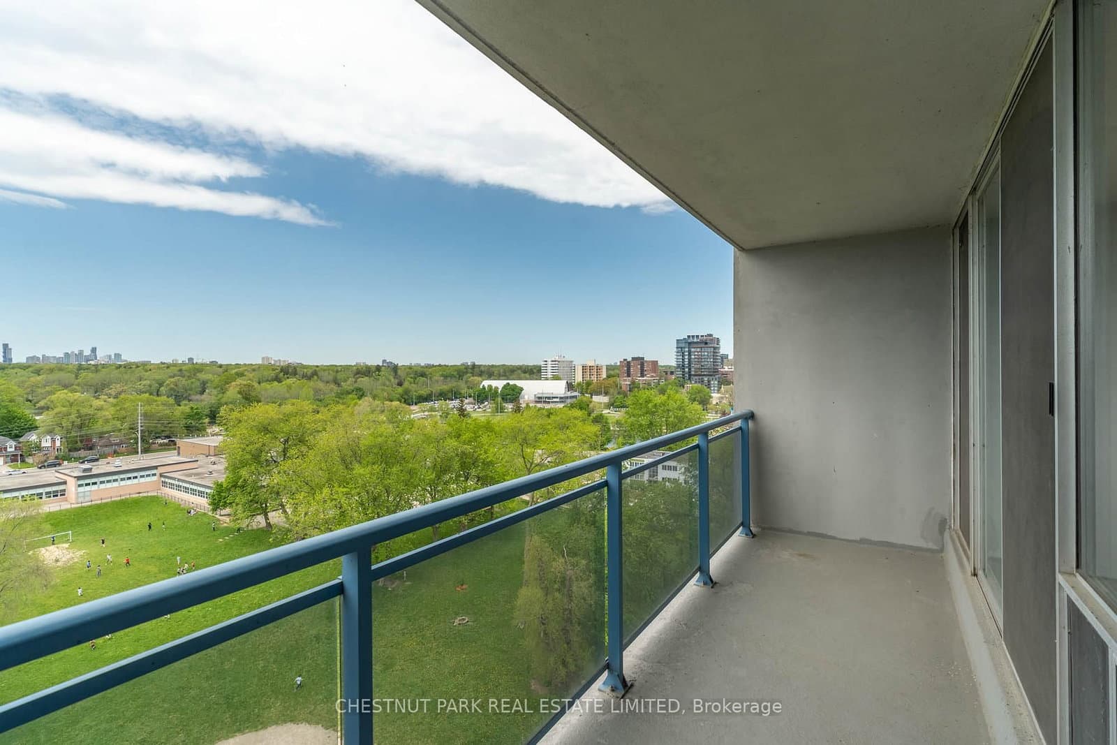 150 Lakeshore Road W, Unit 1412 thumbnail 31