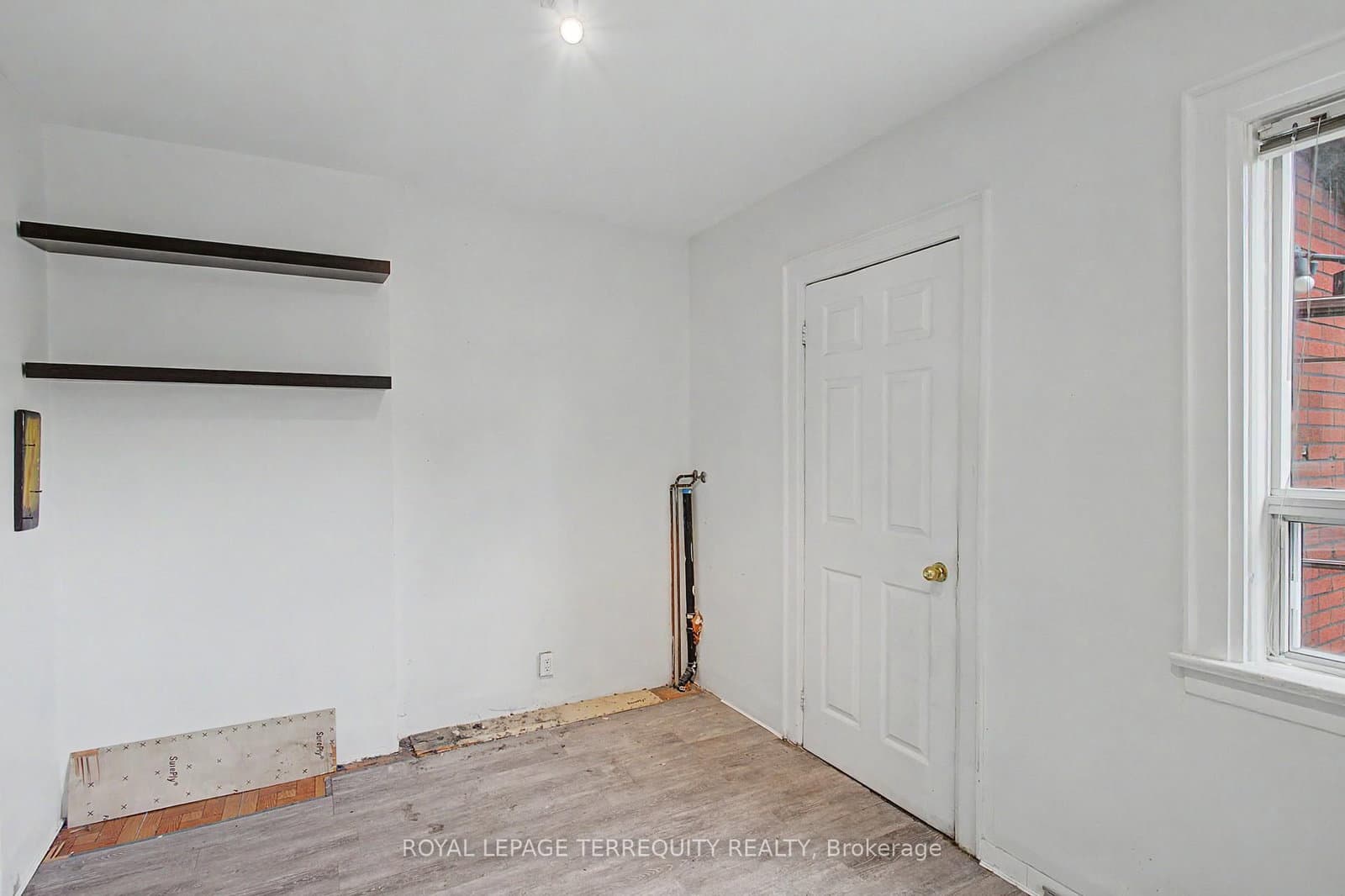 122 Ascot Avenue thumbnail 13