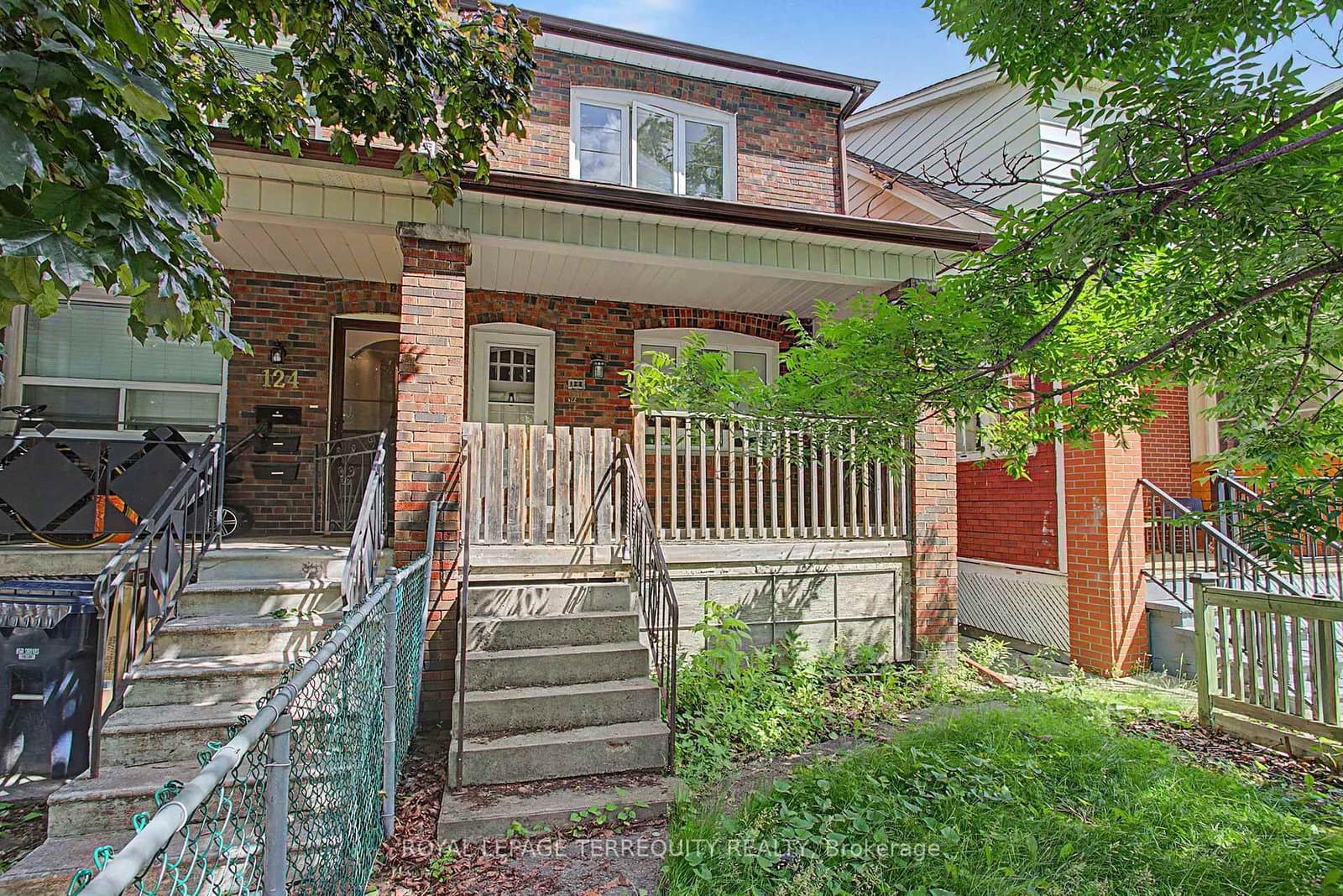 122 Ascot Avenue thumbnail 2