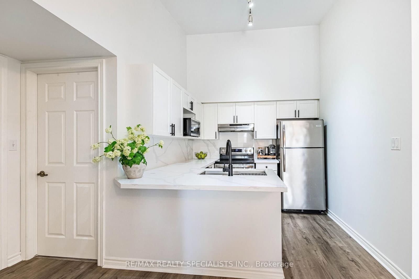 1480 Bishops Gate, Unit 406 thumbnail 19