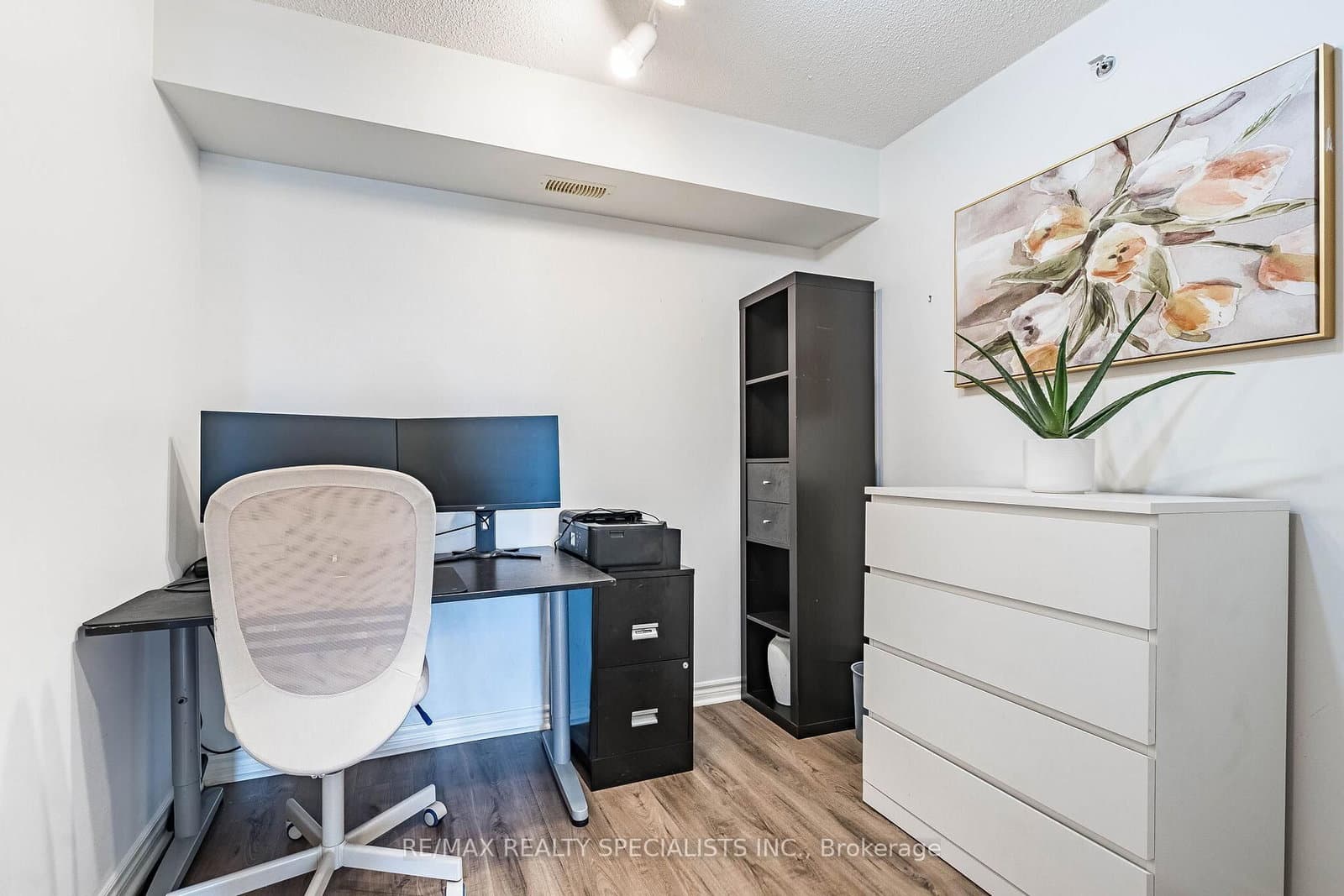 1480 Bishops Gate, Unit 406 thumbnail 27