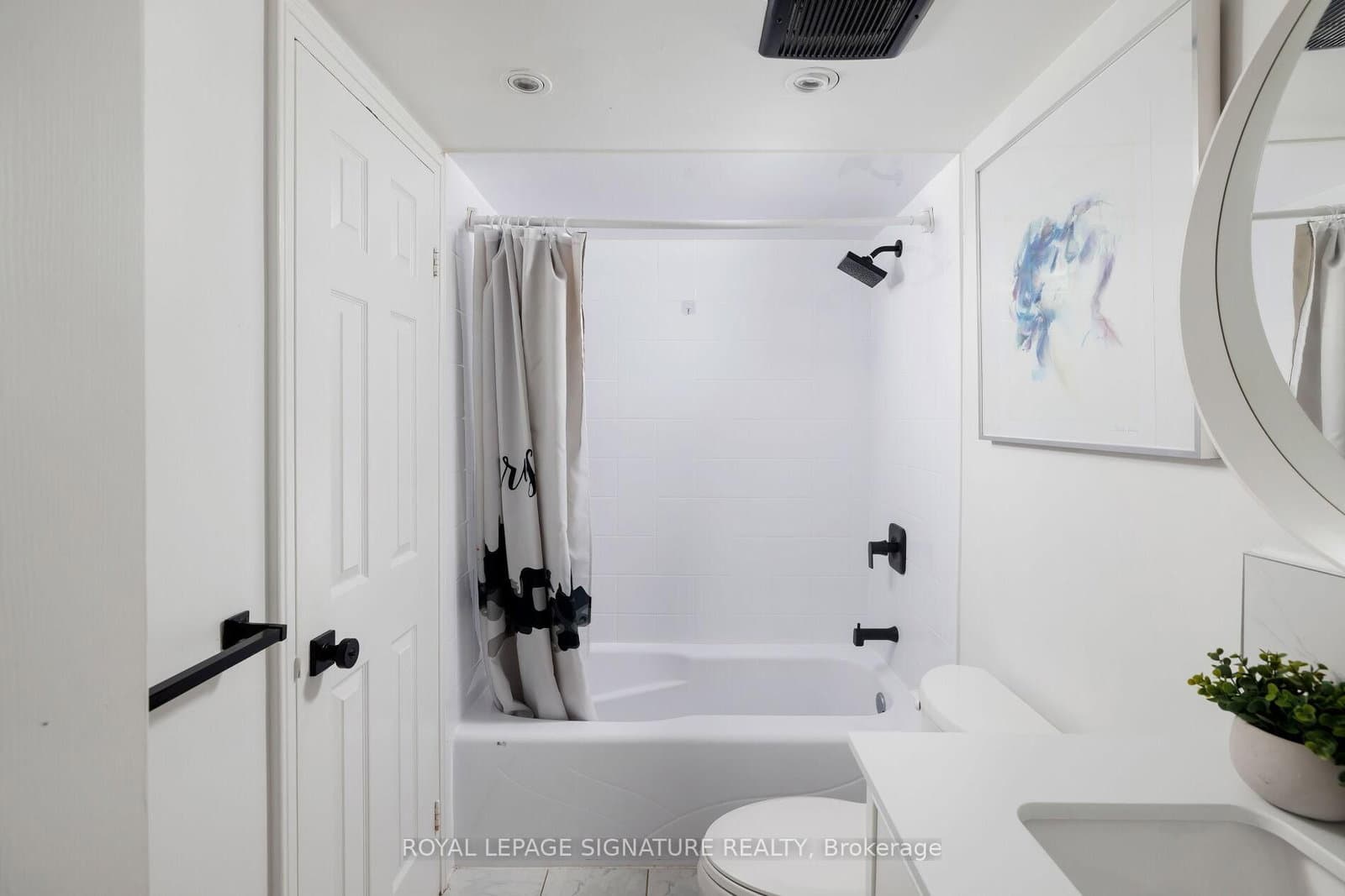 880 Dundas Street W, Unit 909 thumbnail 14