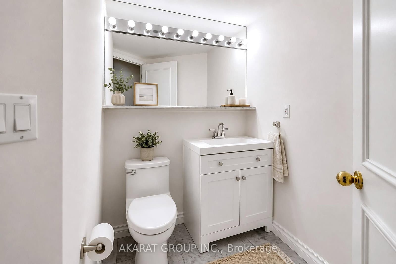 1 Palace Pier Court, Unit 602 thumbnail 13