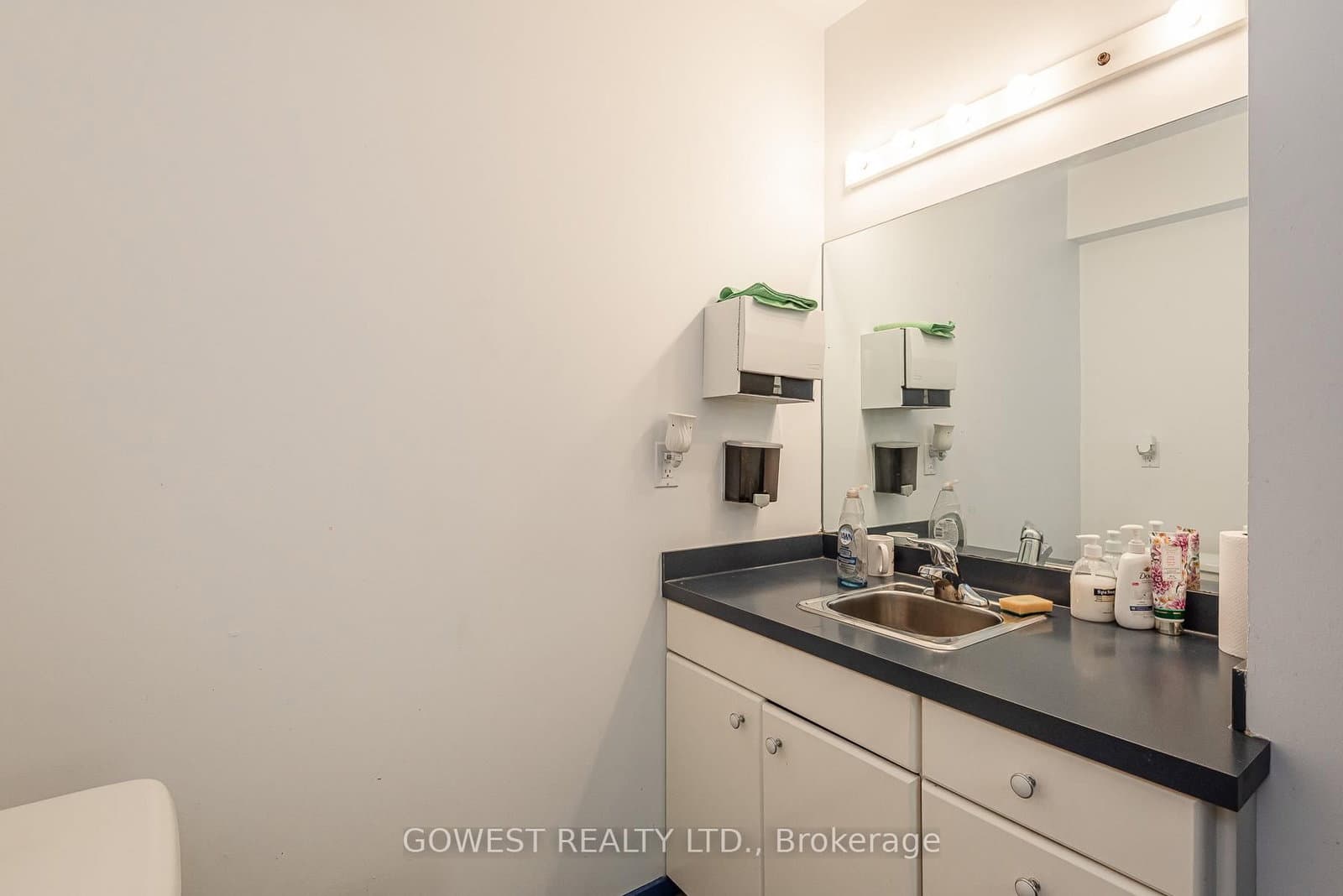 141 Roncesvalles Avenue, Unit 2 &3 Floor thumbnail 11