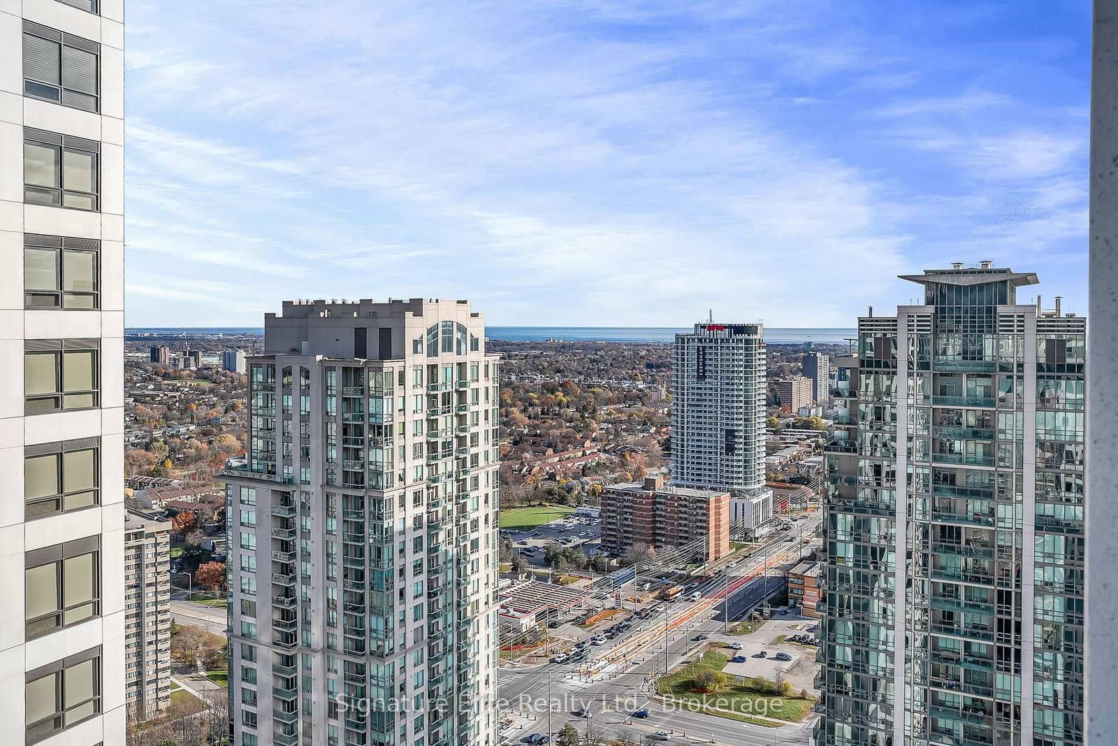 36 Elm Drive, Unit 3402 thumbnail 17