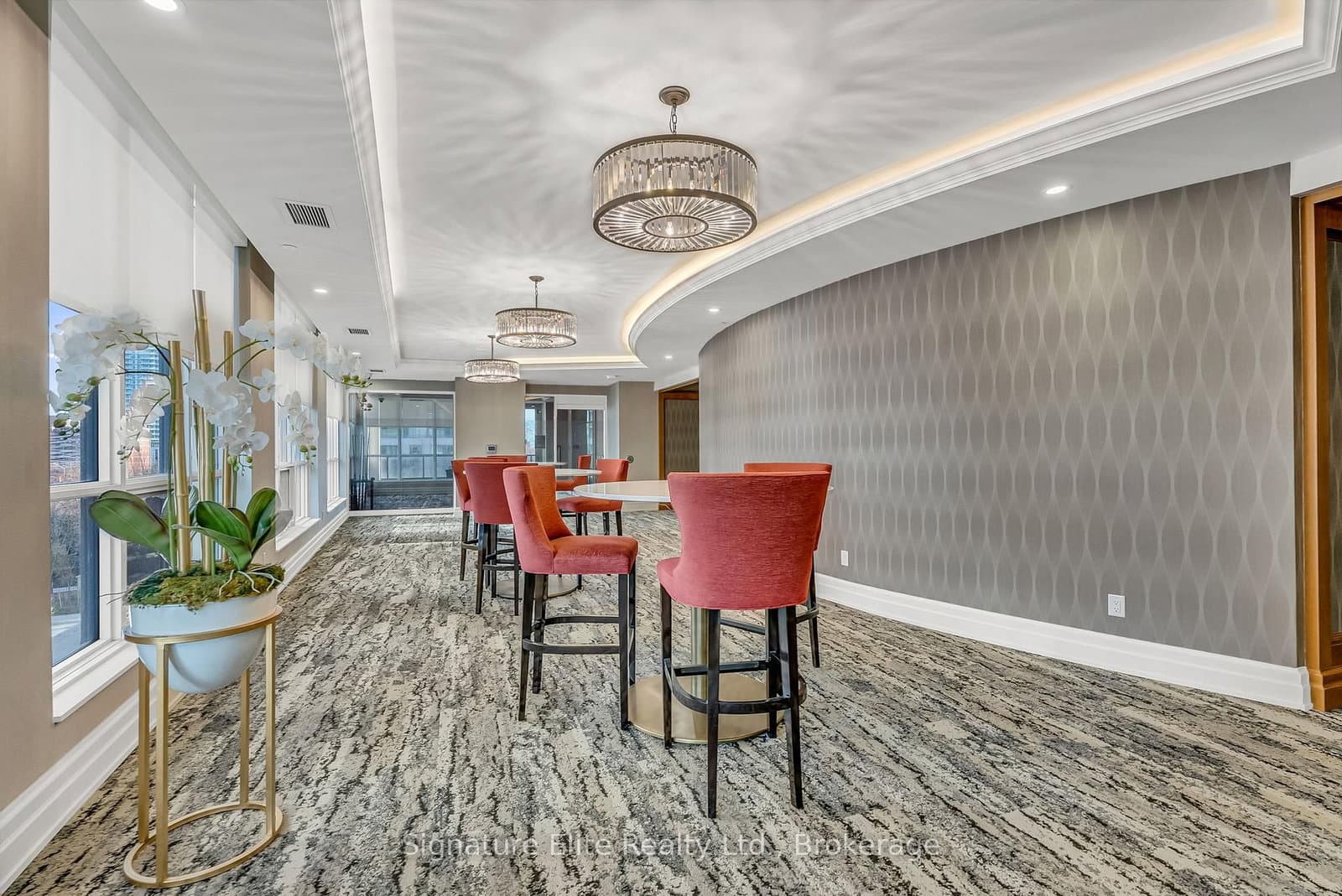 36 Elm Drive, Unit 3402 thumbnail 24