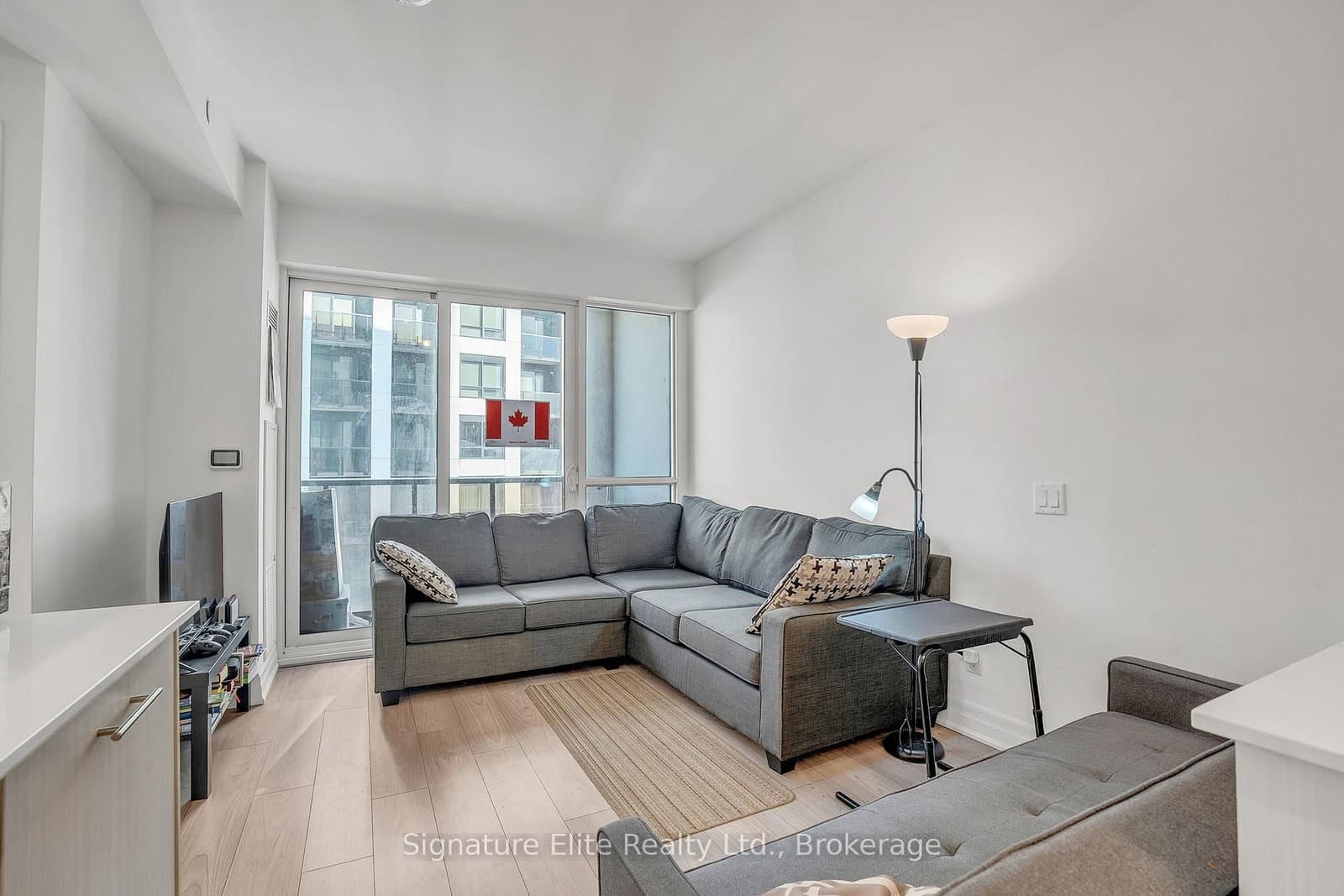 36 Elm Drive, Unit 3402 thumbnail 5
