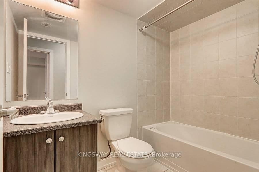 100 Parrotta Drive, Unit 92 thumbnail 12