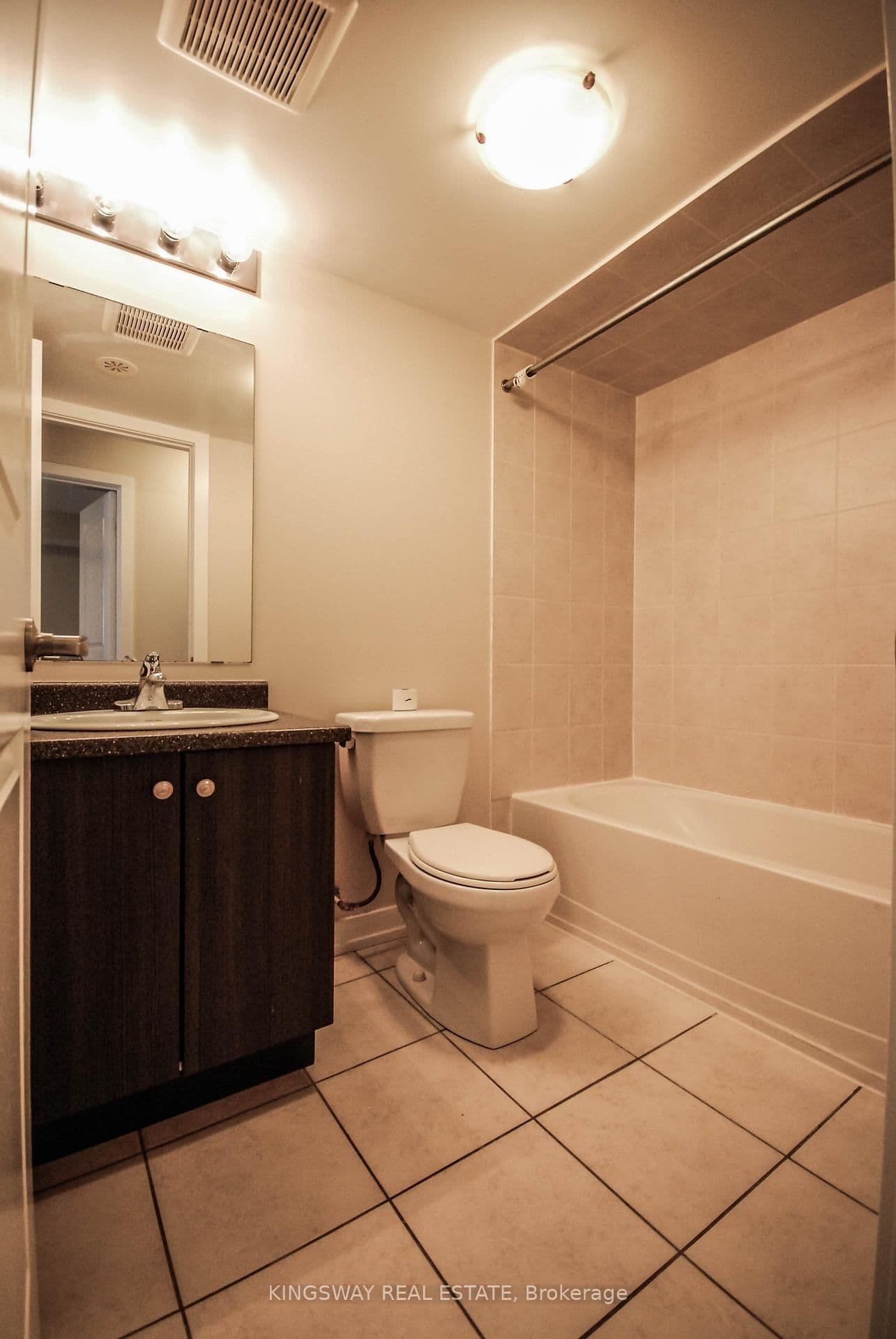 100 Parrotta Drive, Unit 92 thumbnail 13