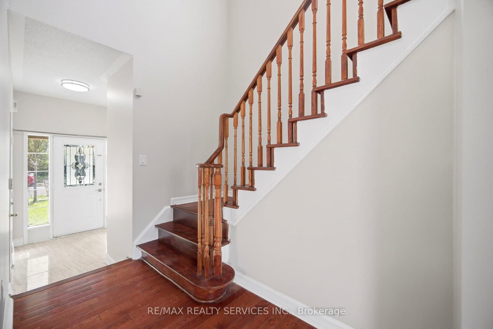 249 Sunny Meadow Boulevard thumbnail 20