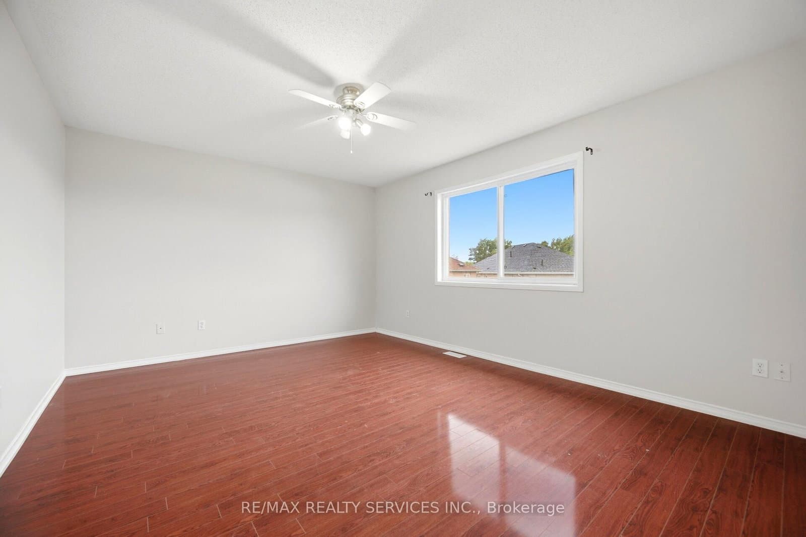249 Sunny Meadow Boulevard thumbnail 26