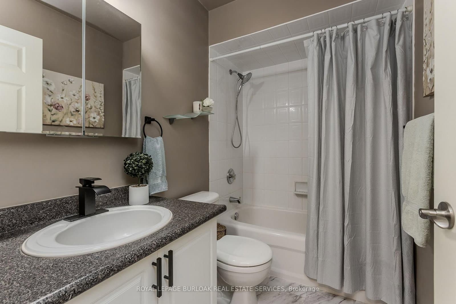 4200 Kilmer Drive, Unit 3 thumbnail 18