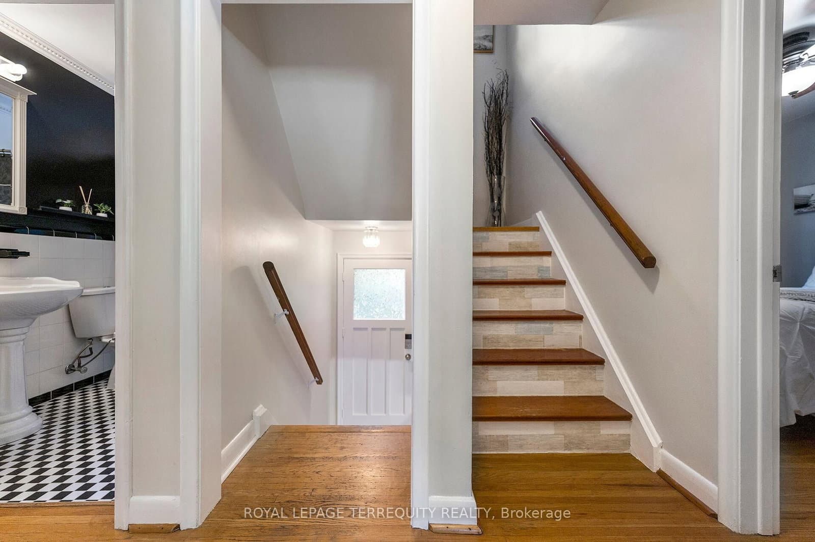 35 Jodphur Avenue thumbnail 13