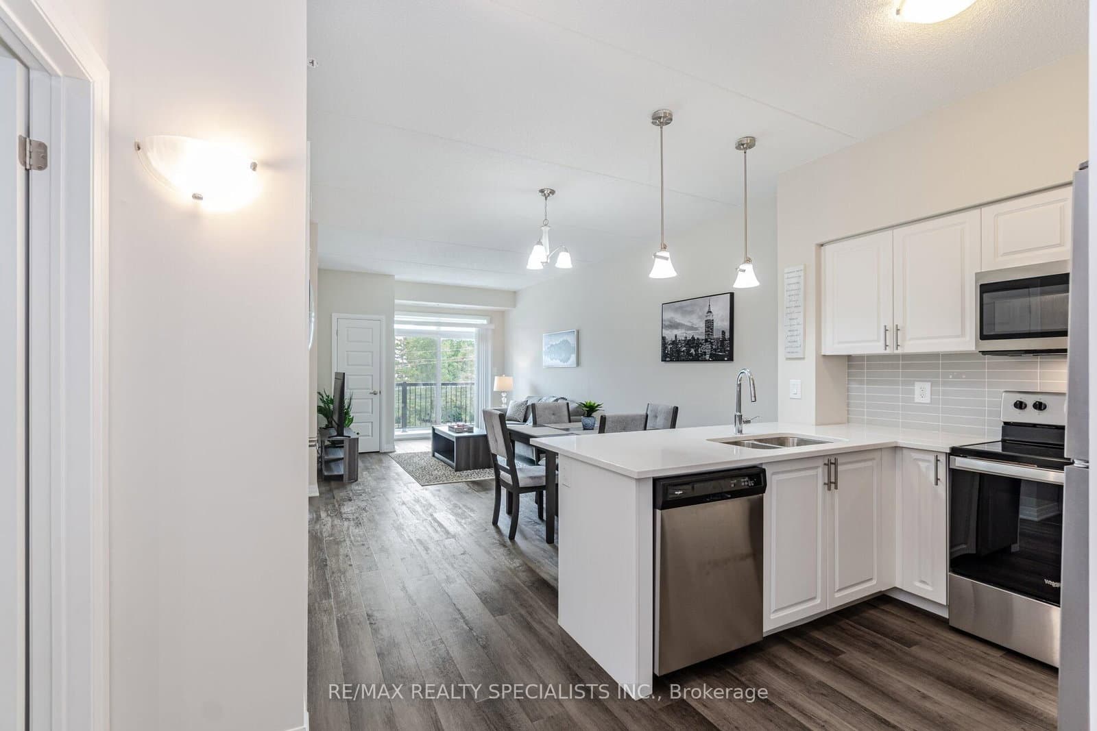 610 Farmstead Drive, Unit 315 - Image 1
