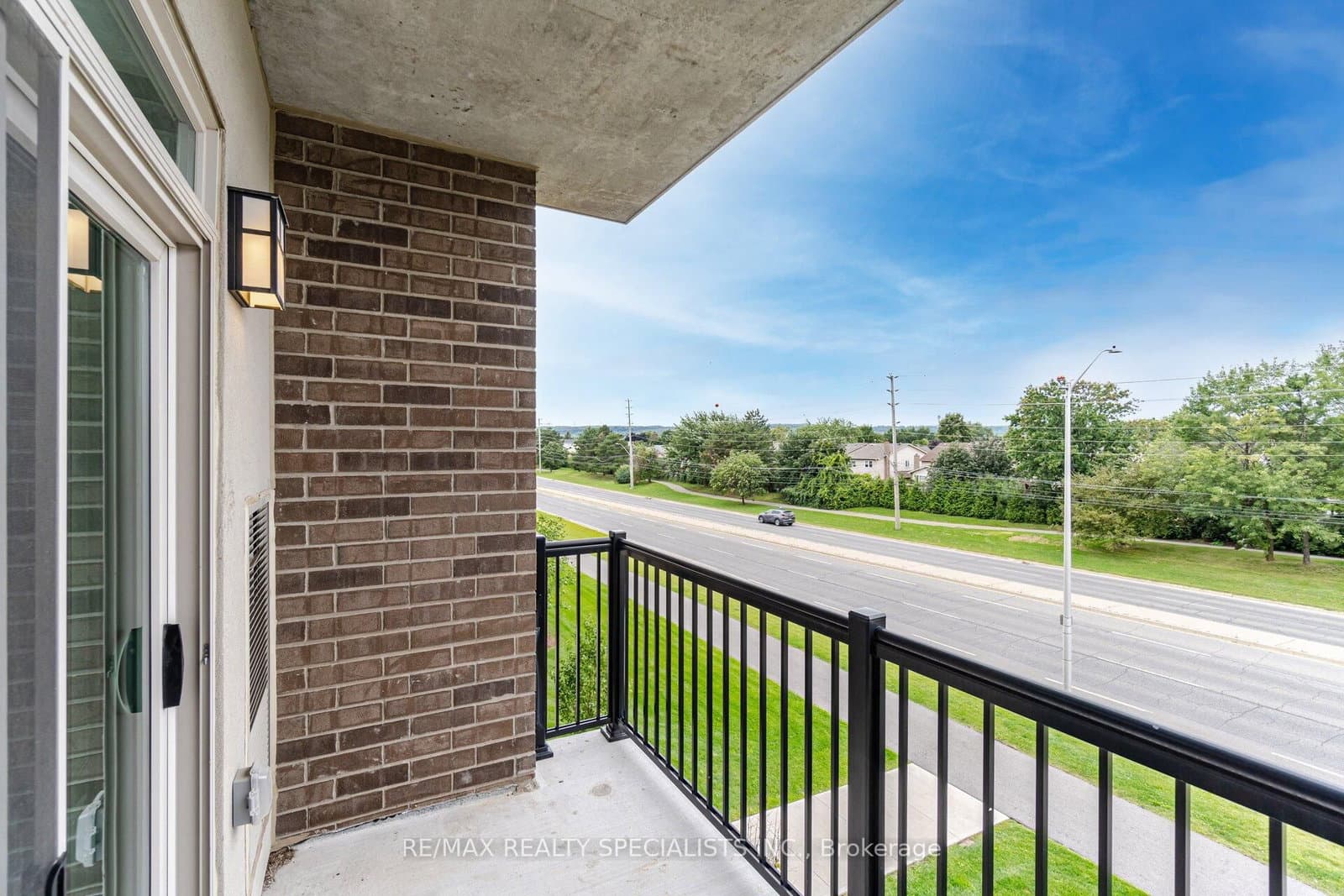610 Farmstead Drive, Unit 315 thumbnail 22