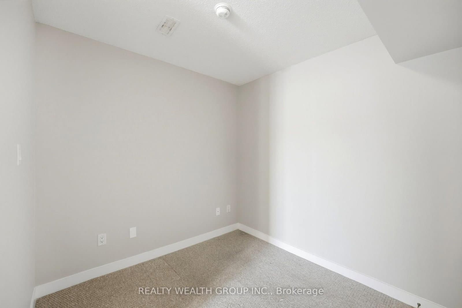 2059 Weston Road, Unit 44 thumbnail 16