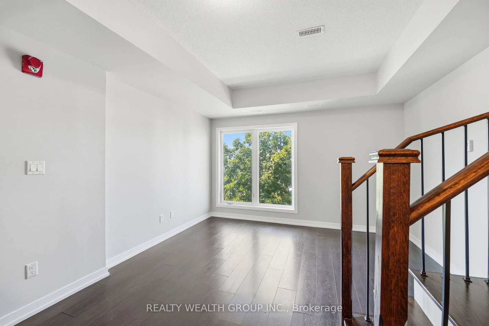 2059 Weston Road, Unit 44 thumbnail 2