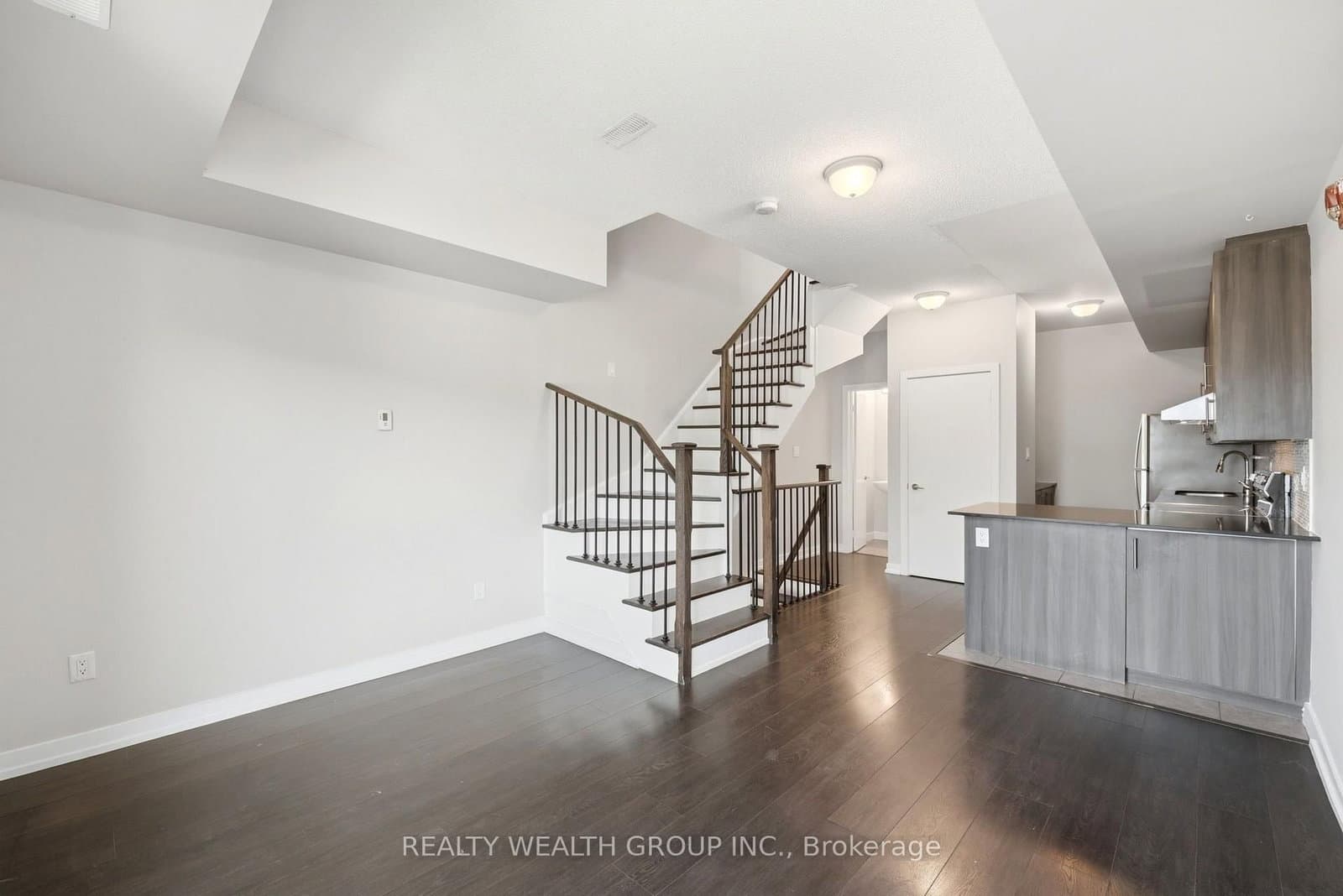 2059 Weston Road, Unit 44 thumbnail 3