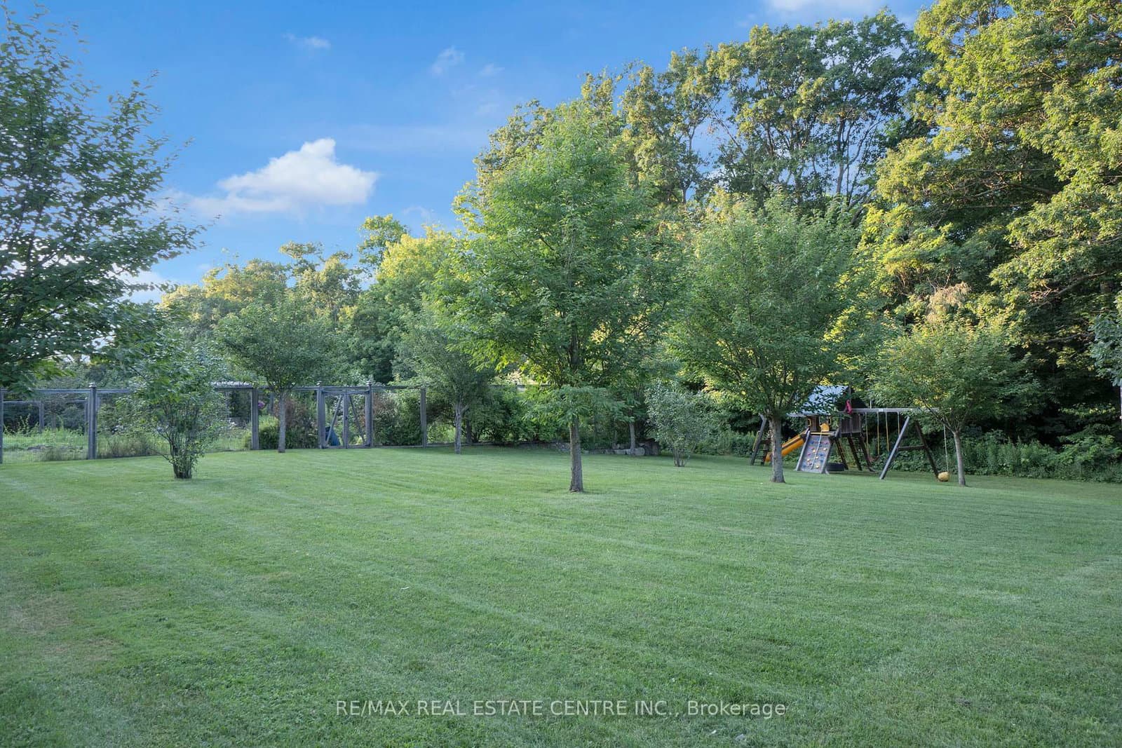 1175 Derry Road thumbnail 49