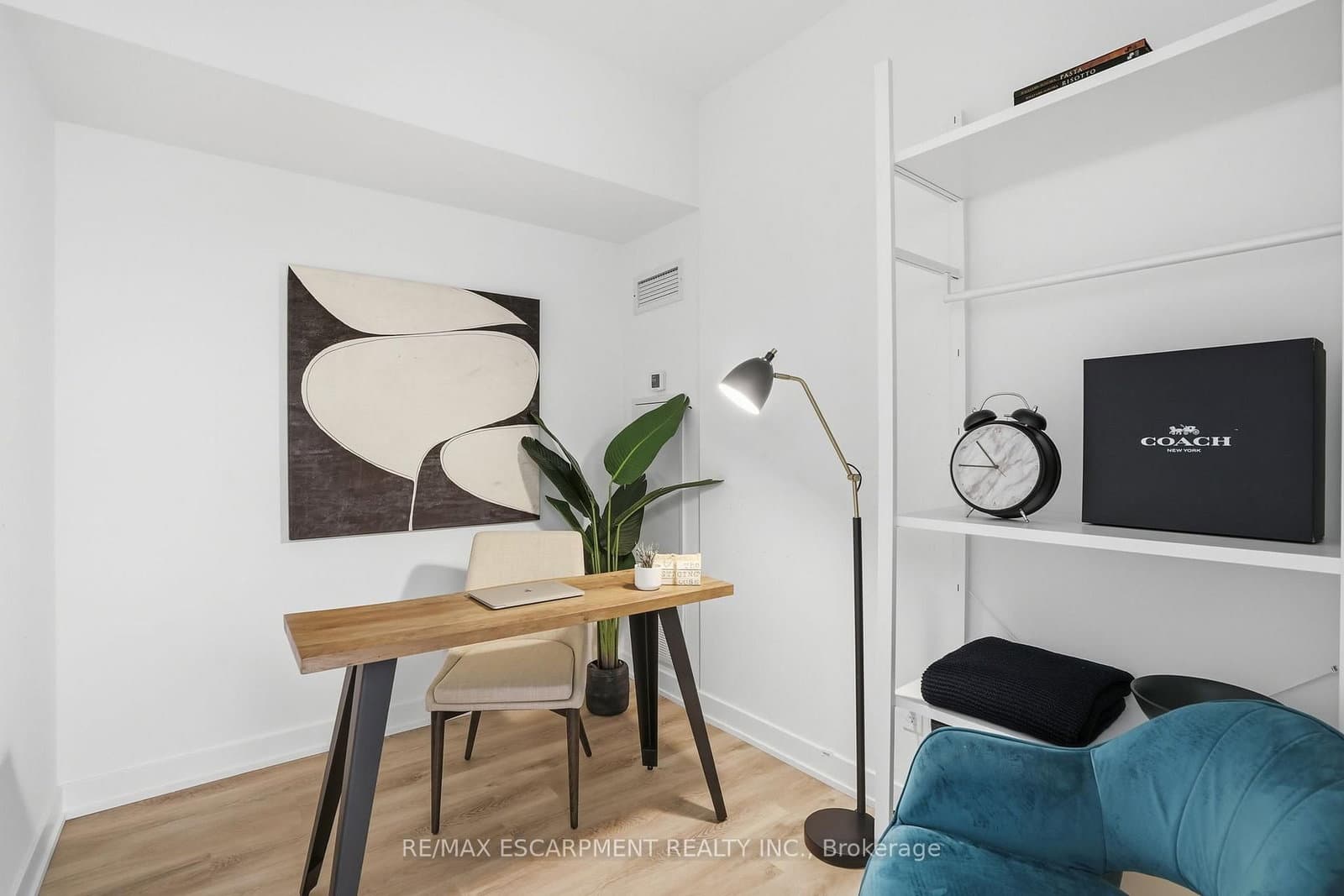 370 MARTHA Street, Unit 2104 thumbnail 23