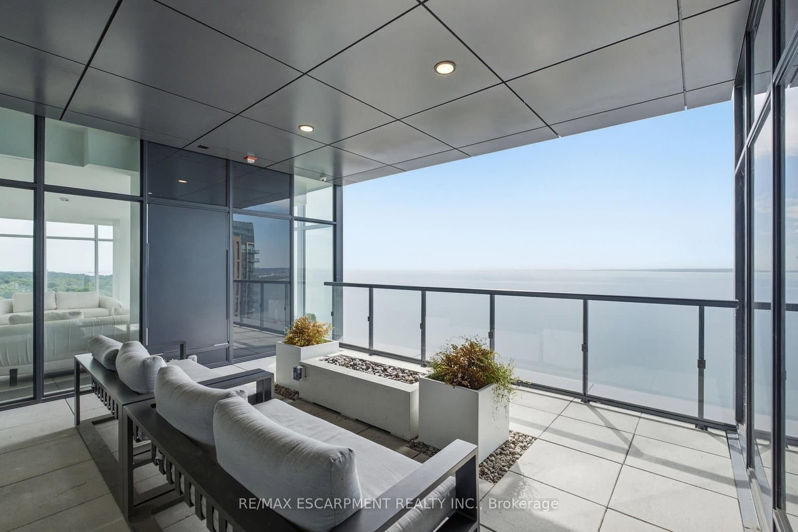 370 MARTHA Street, Unit 2104 thumbnail 37