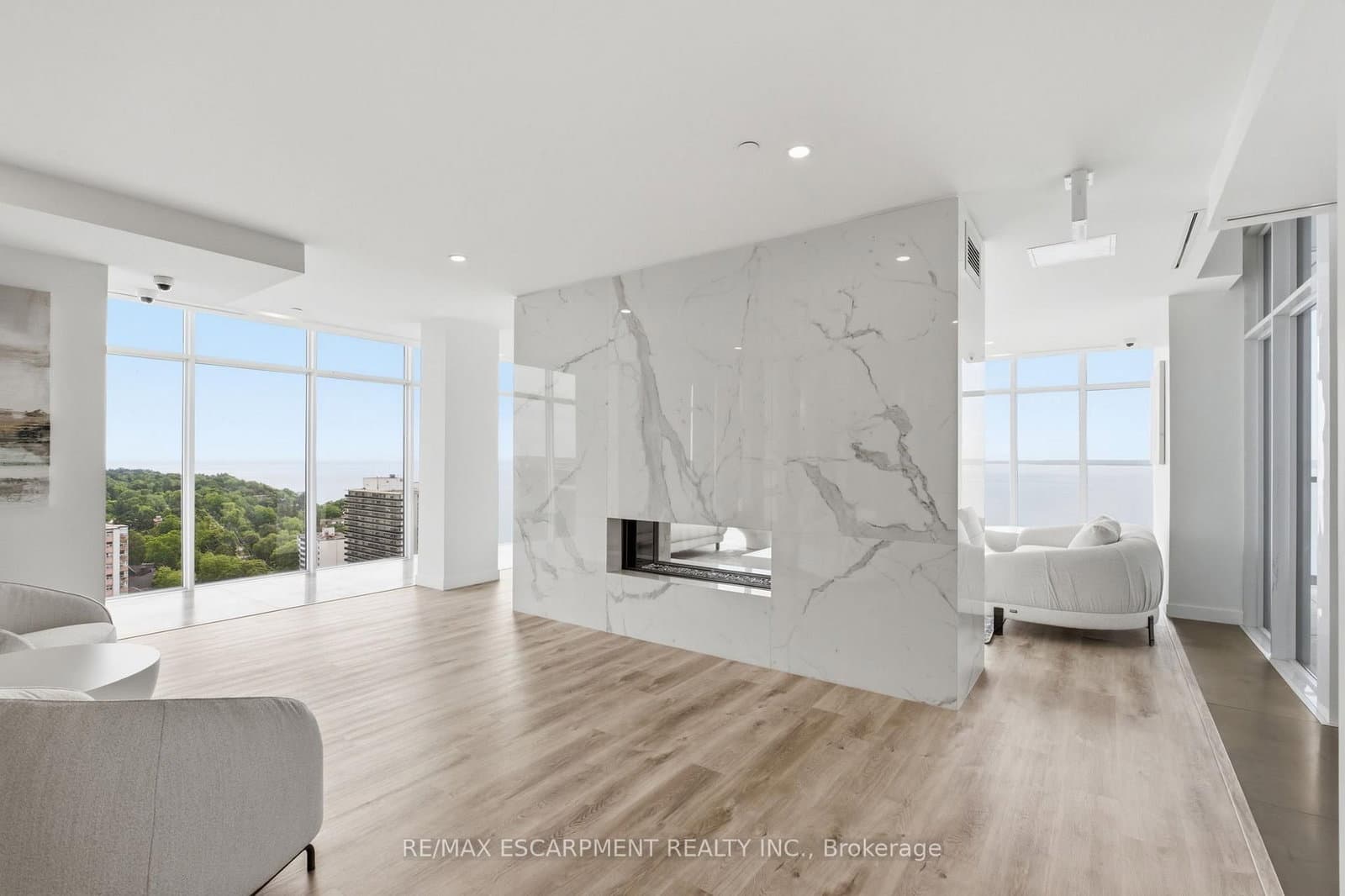 370 MARTHA Street, Unit 2104 thumbnail 38