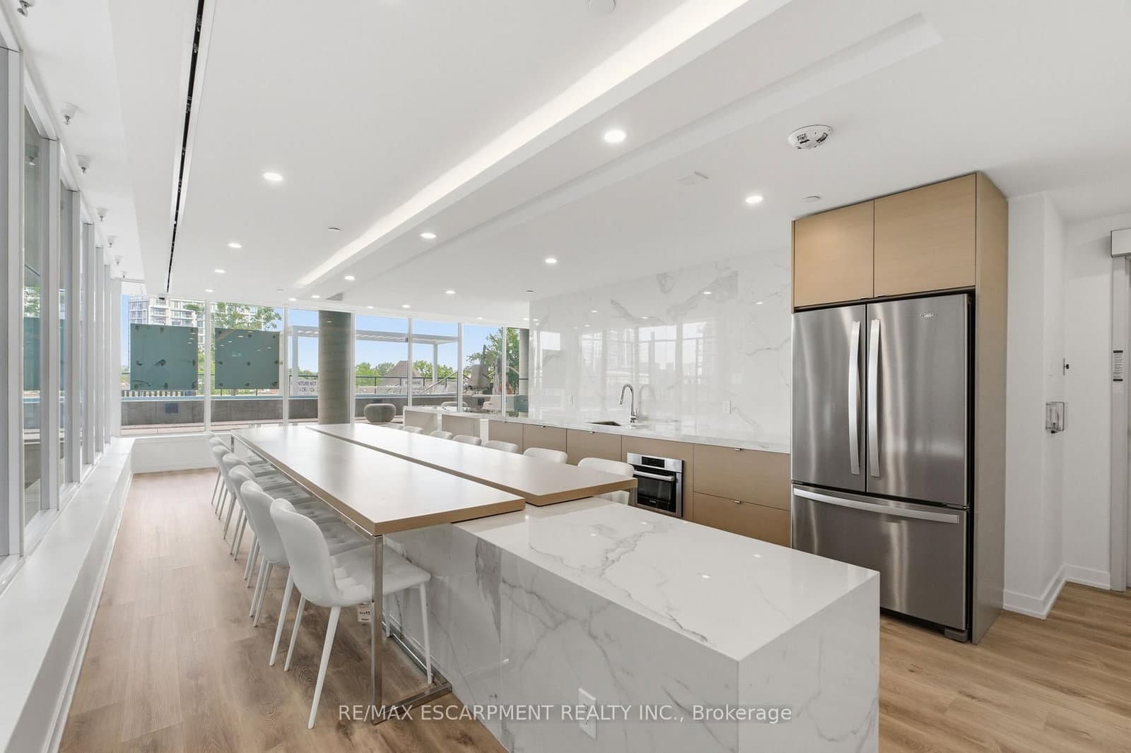 370 MARTHA Street, Unit 2104 thumbnail 40