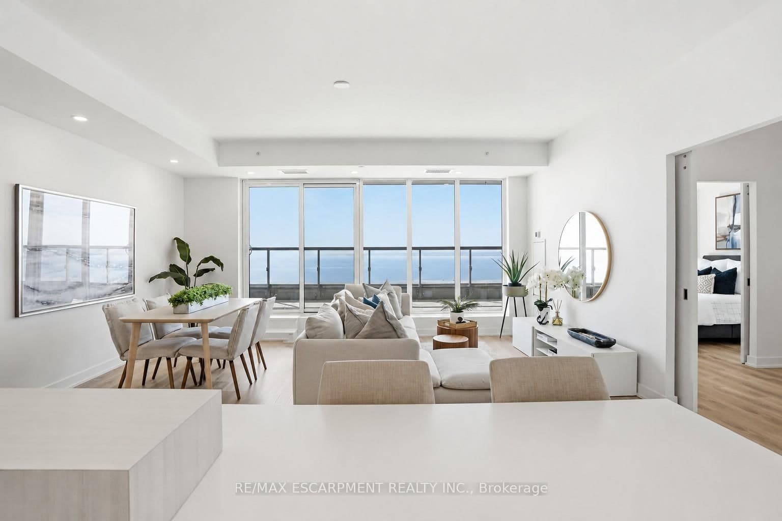 370 MARTHA Street, Unit 2104 thumbnail 5