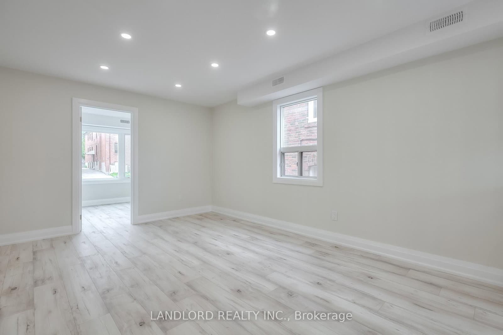 36 Yore Road, Unit Main thumbnail 6