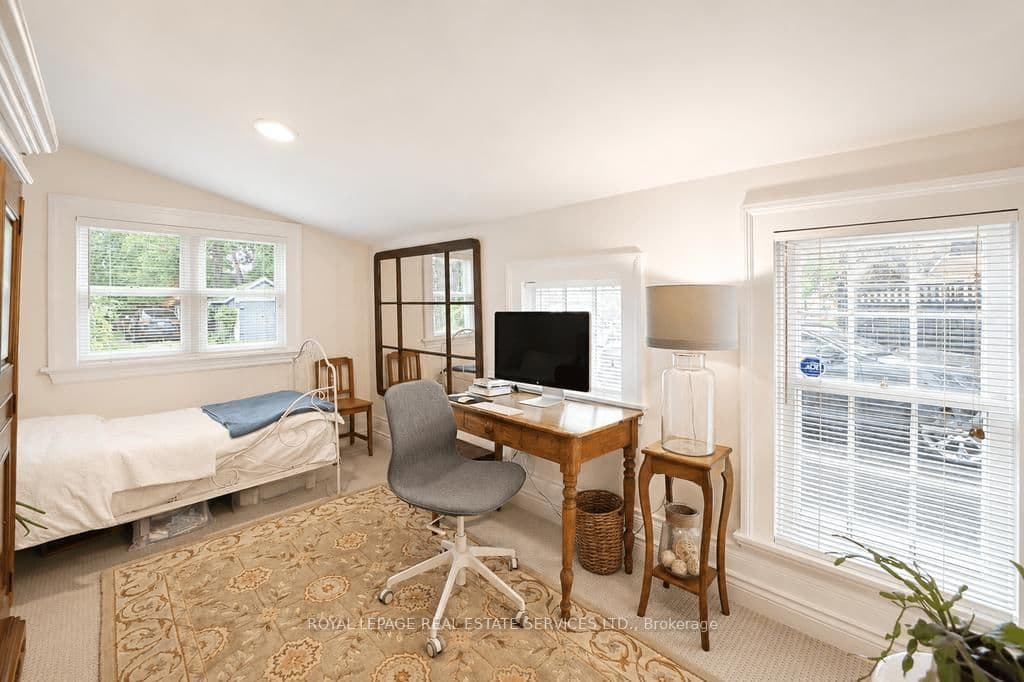 124 Chisholm Street thumbnail 16