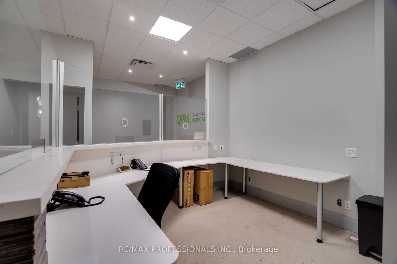 523 The Queensway Way, Unit 107 thumbnail 7