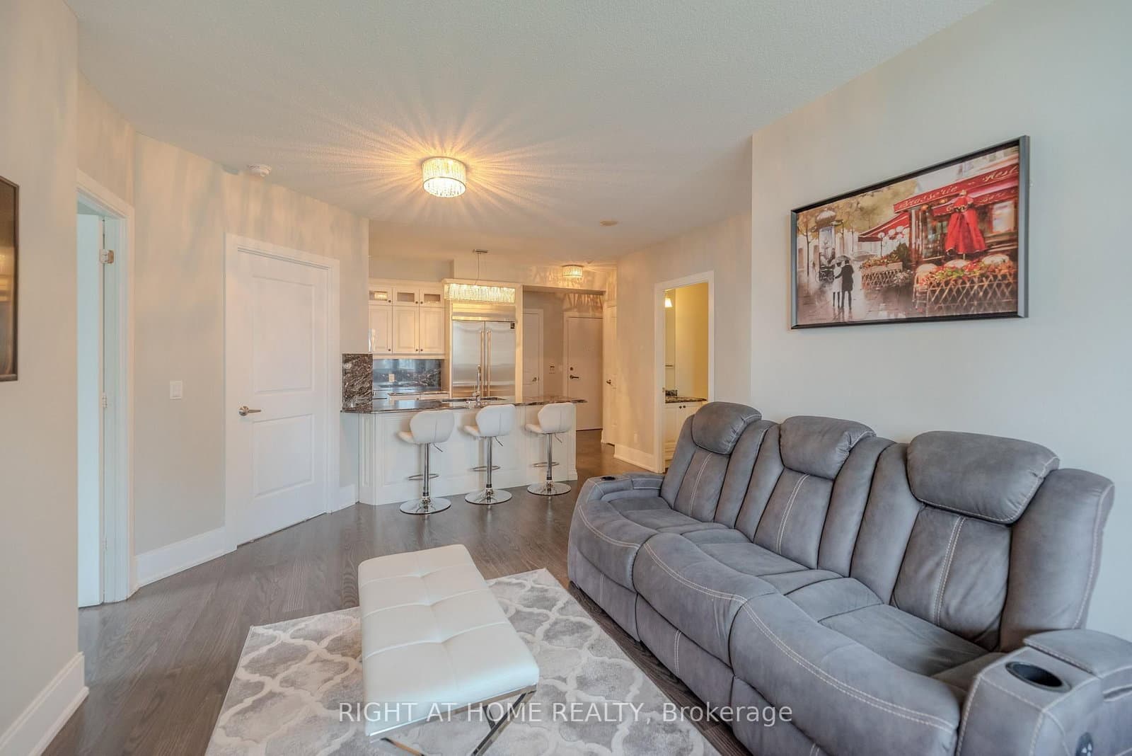 330 Burnhamthorpe Road W, Unit 1409 thumbnail 14