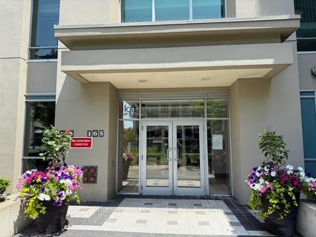 155 Legion Road N, Unit 513 thumbnail 2