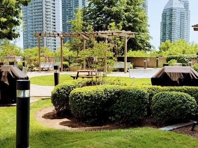 155 Legion Road N, Unit 513 thumbnail 28