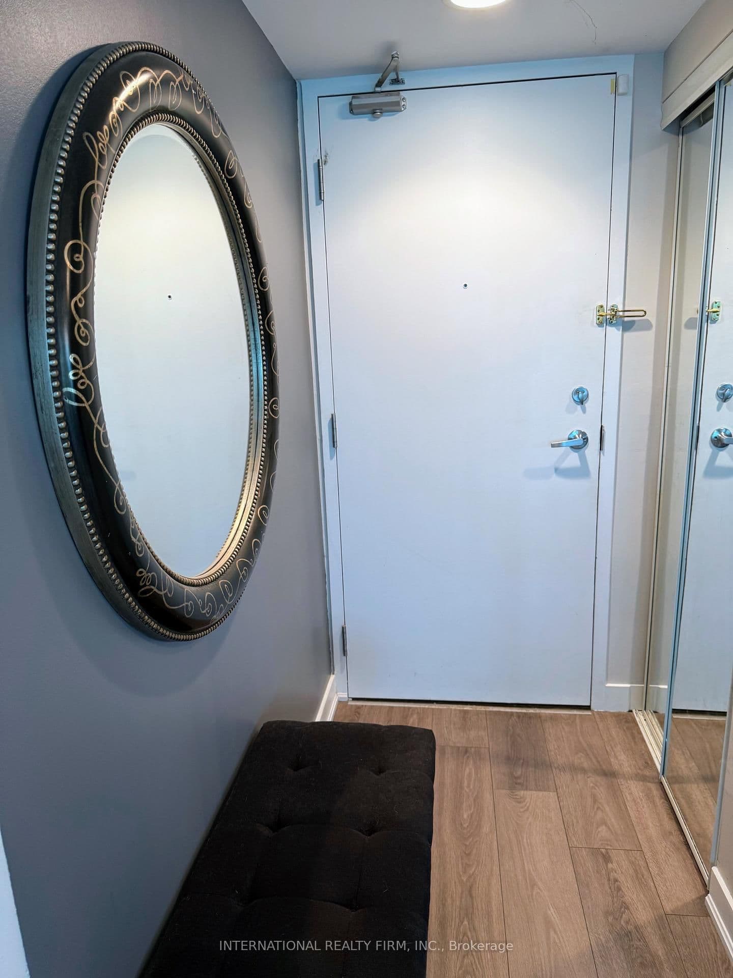 155 Legion Road N, Unit 513 thumbnail 4