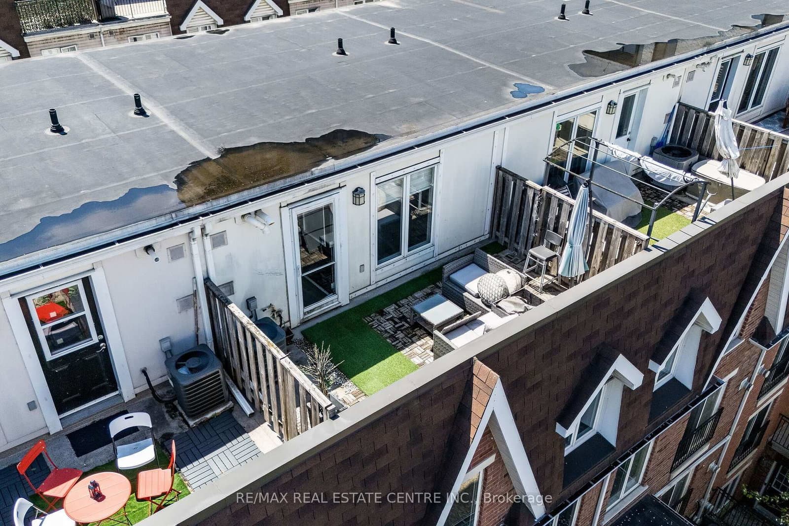 16 Laidlaw Street, Unit 920 thumbnail 41