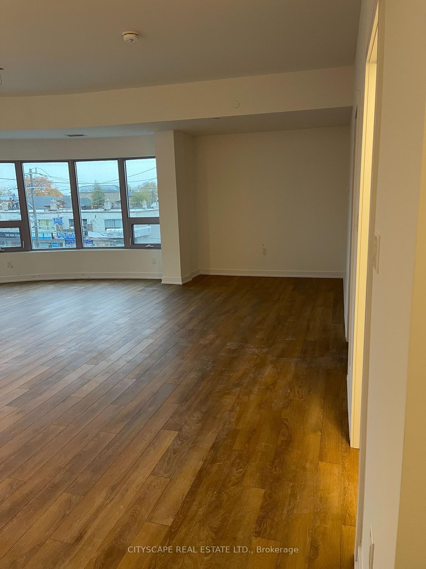 2433 S Dufferin Street S, Unit 507 thumbnail 13