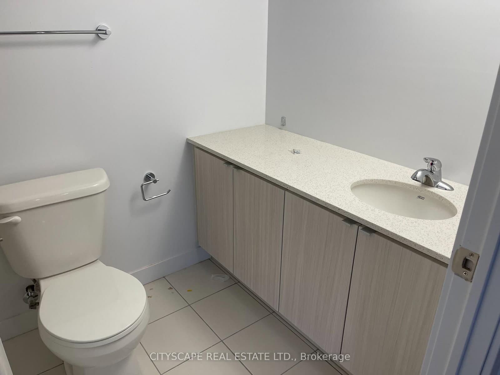 2433 S Dufferin Street S, Unit 507 thumbnail 26