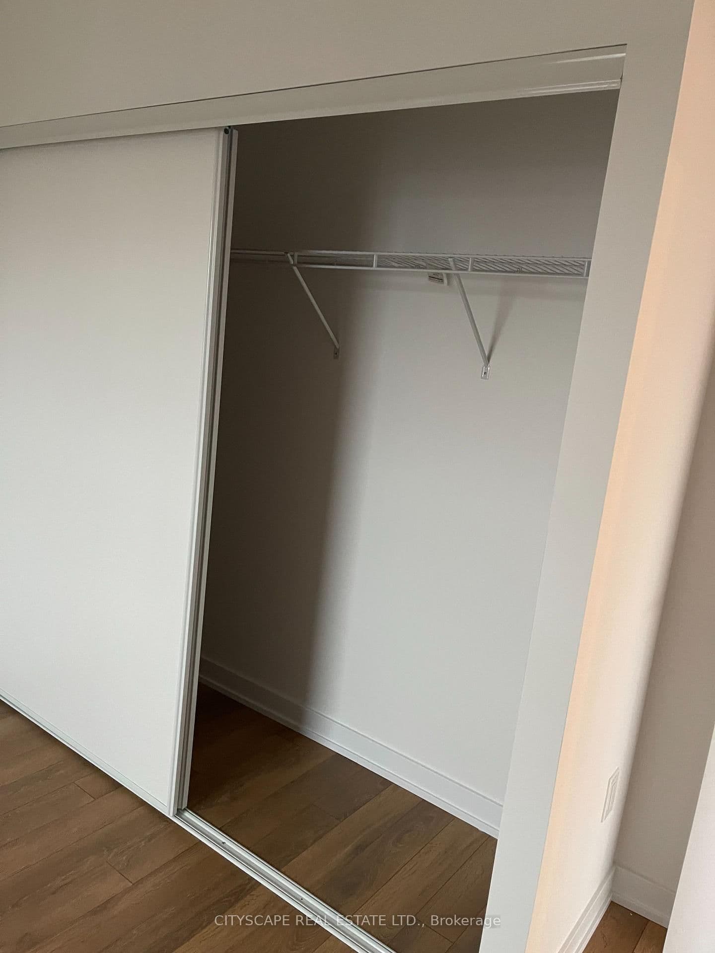 2433 S Dufferin Street S, Unit 507 thumbnail 28