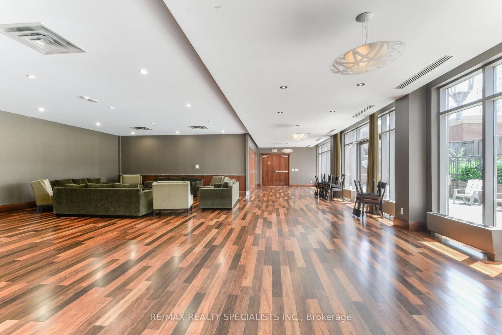 4090 Living Arts Drive, Unit 1808 thumbnail 17