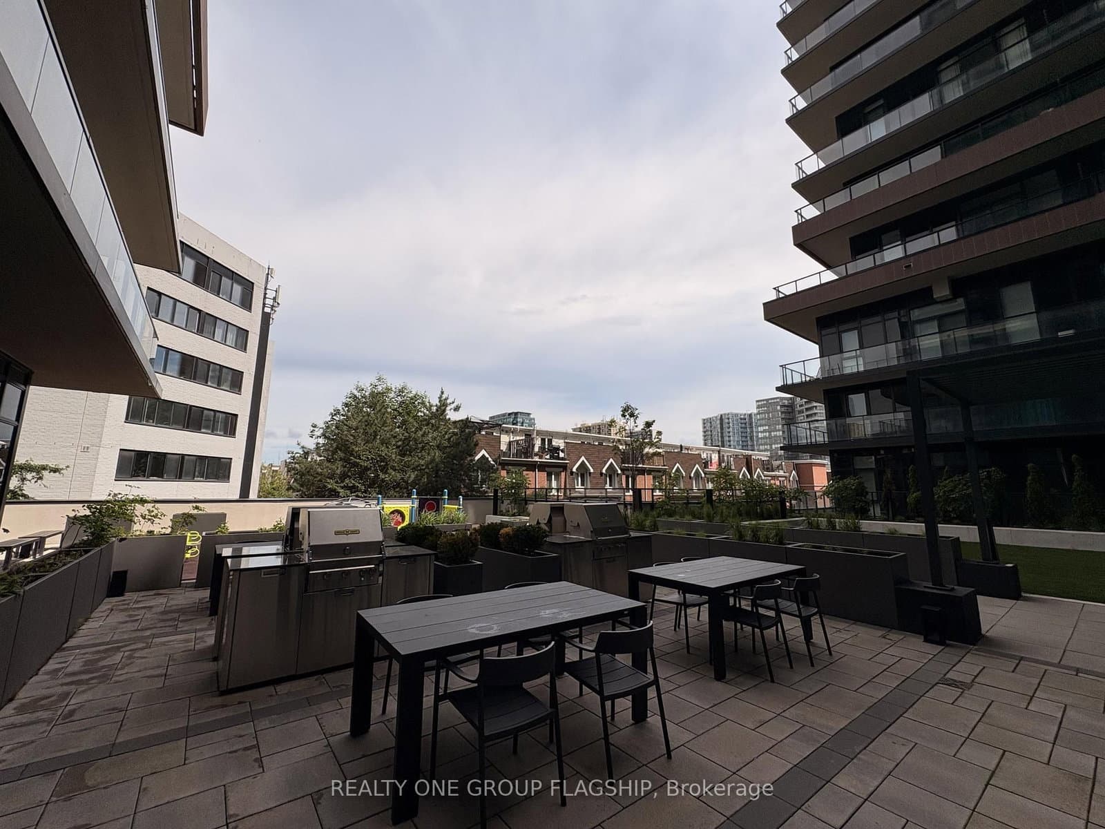 285 Dufferin Street, Unit 423 thumbnail 19