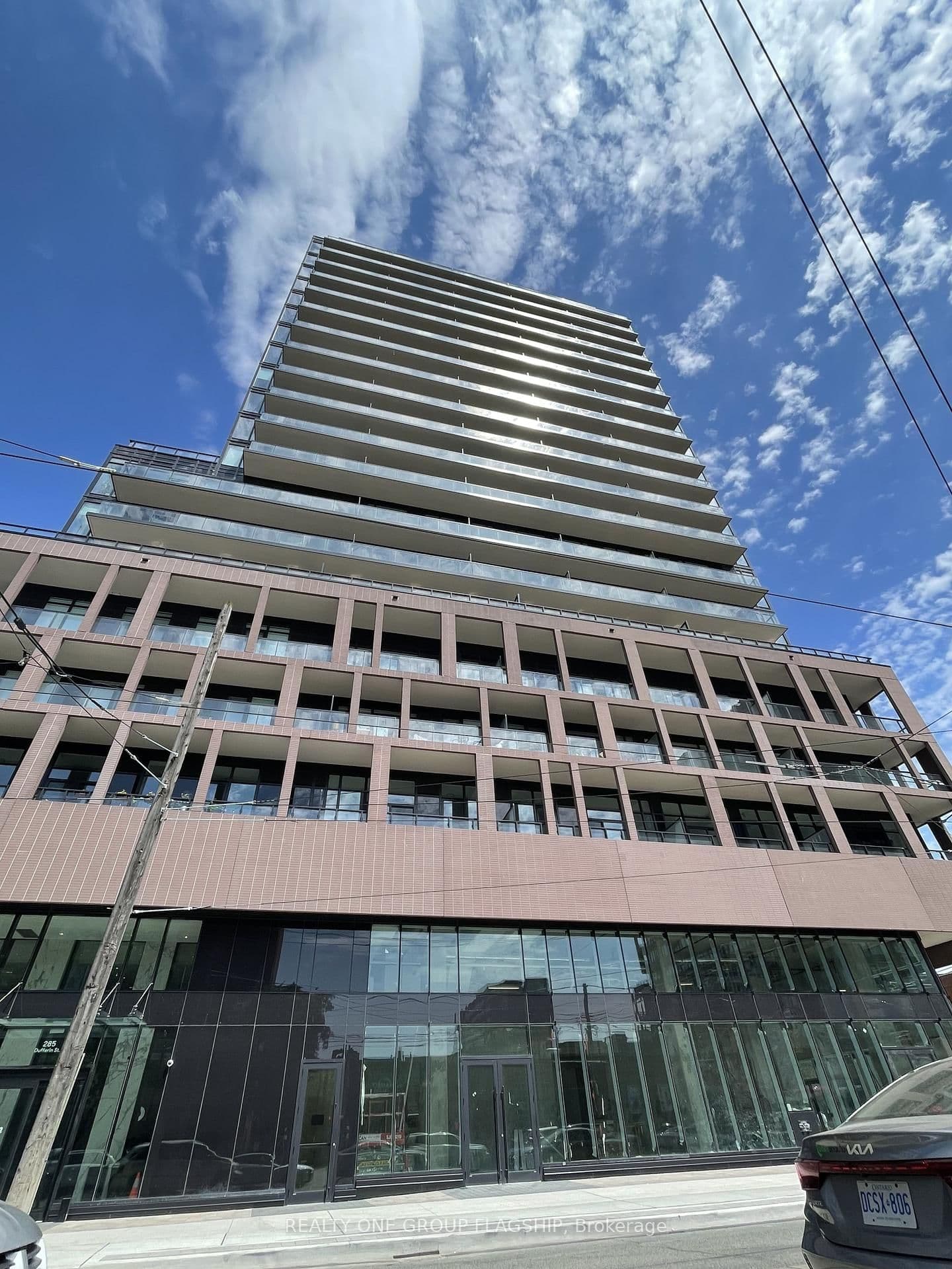 285 Dufferin Street, Unit 423 thumbnail 35
